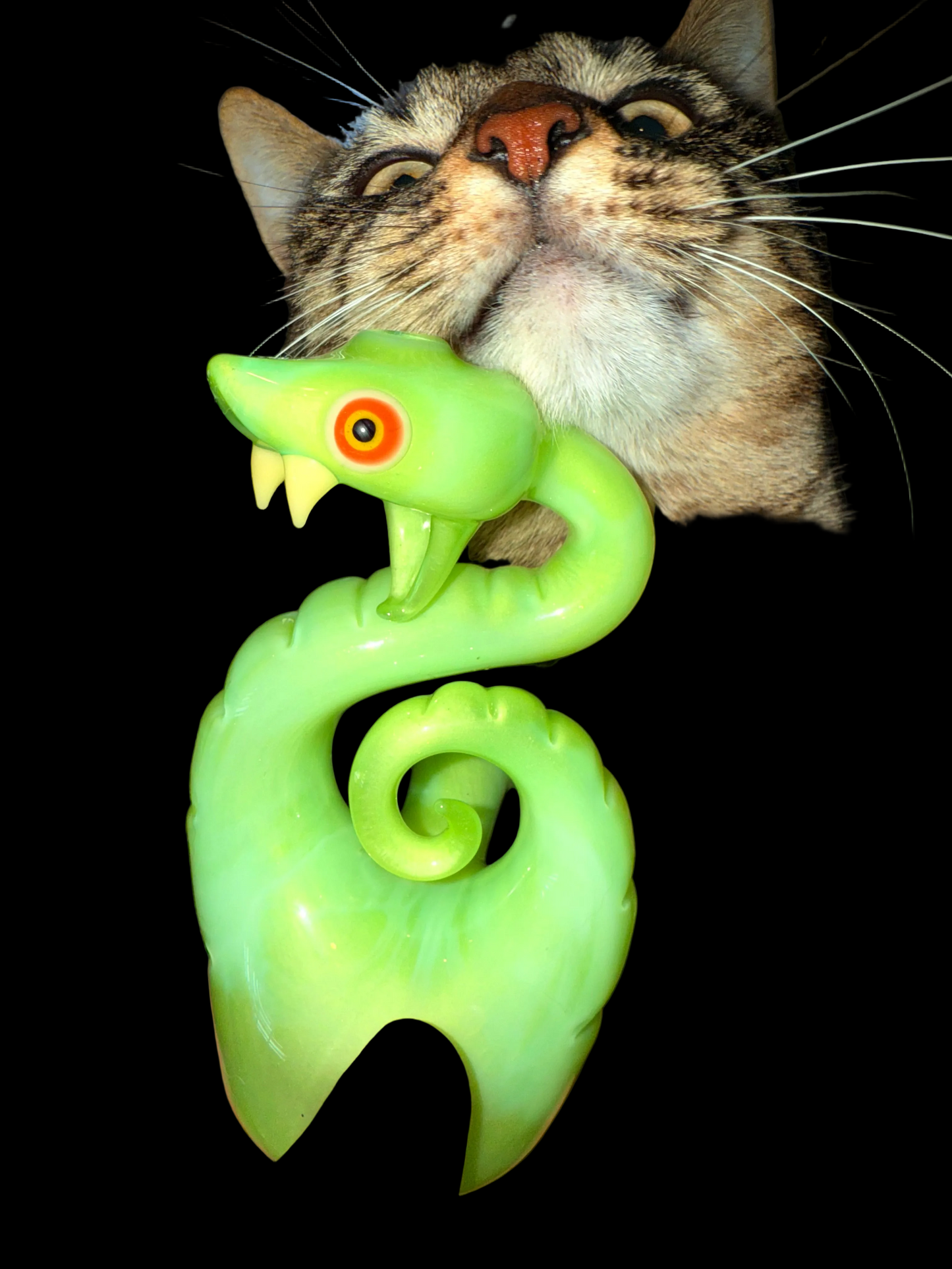 Niko cray sculpted snake